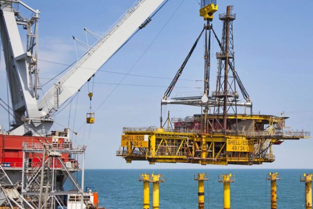 Decommissioning-Commissioning-North-Sea